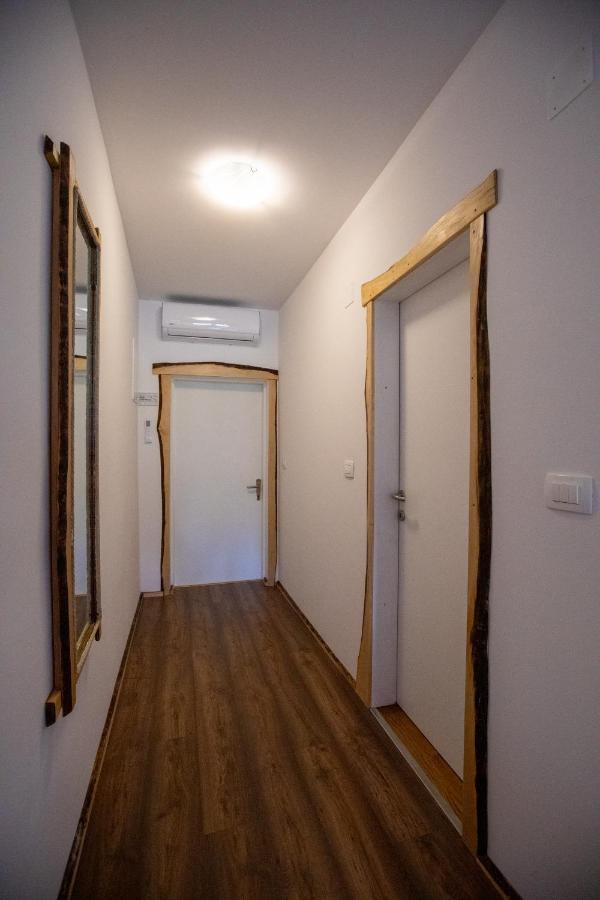 Apartman Mila Josipdol Exteriér fotografie