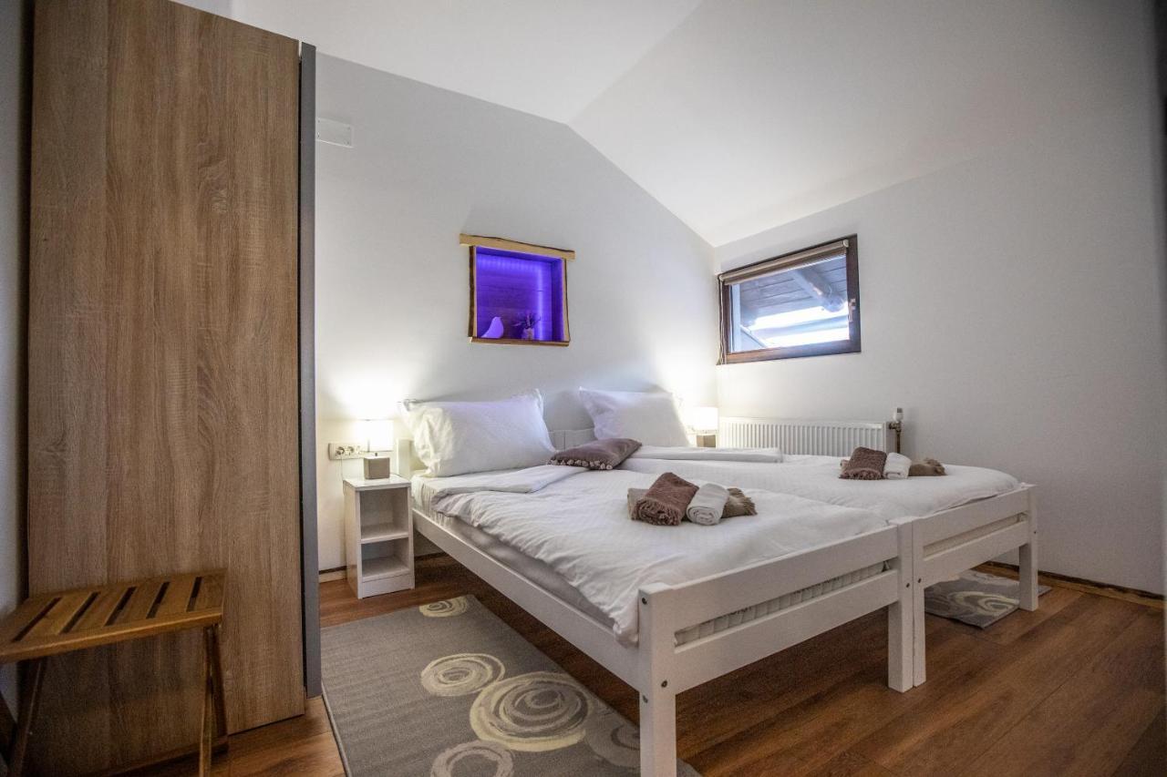 Apartman Mila Josipdol Exteriér fotografie